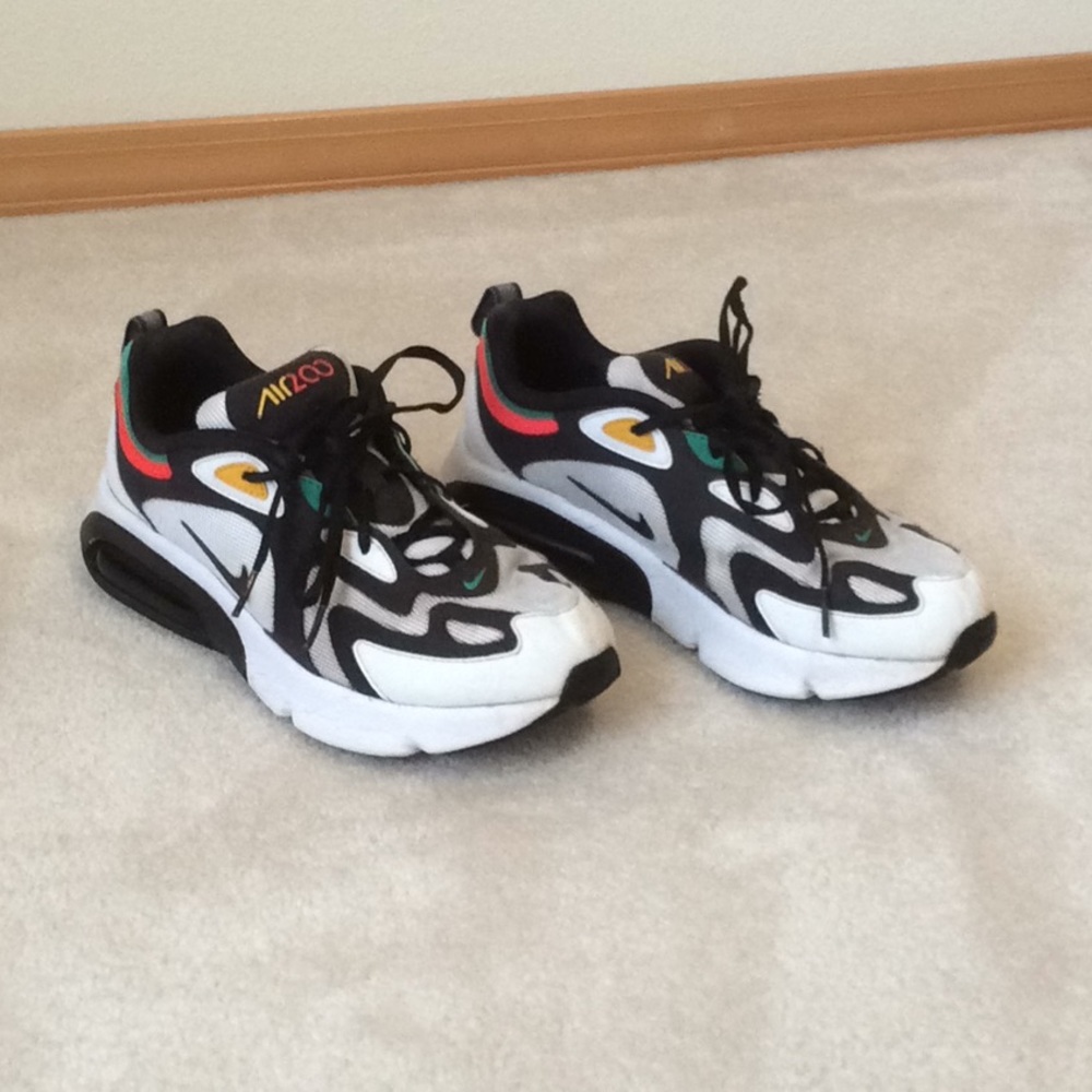 Nike Air Max 200